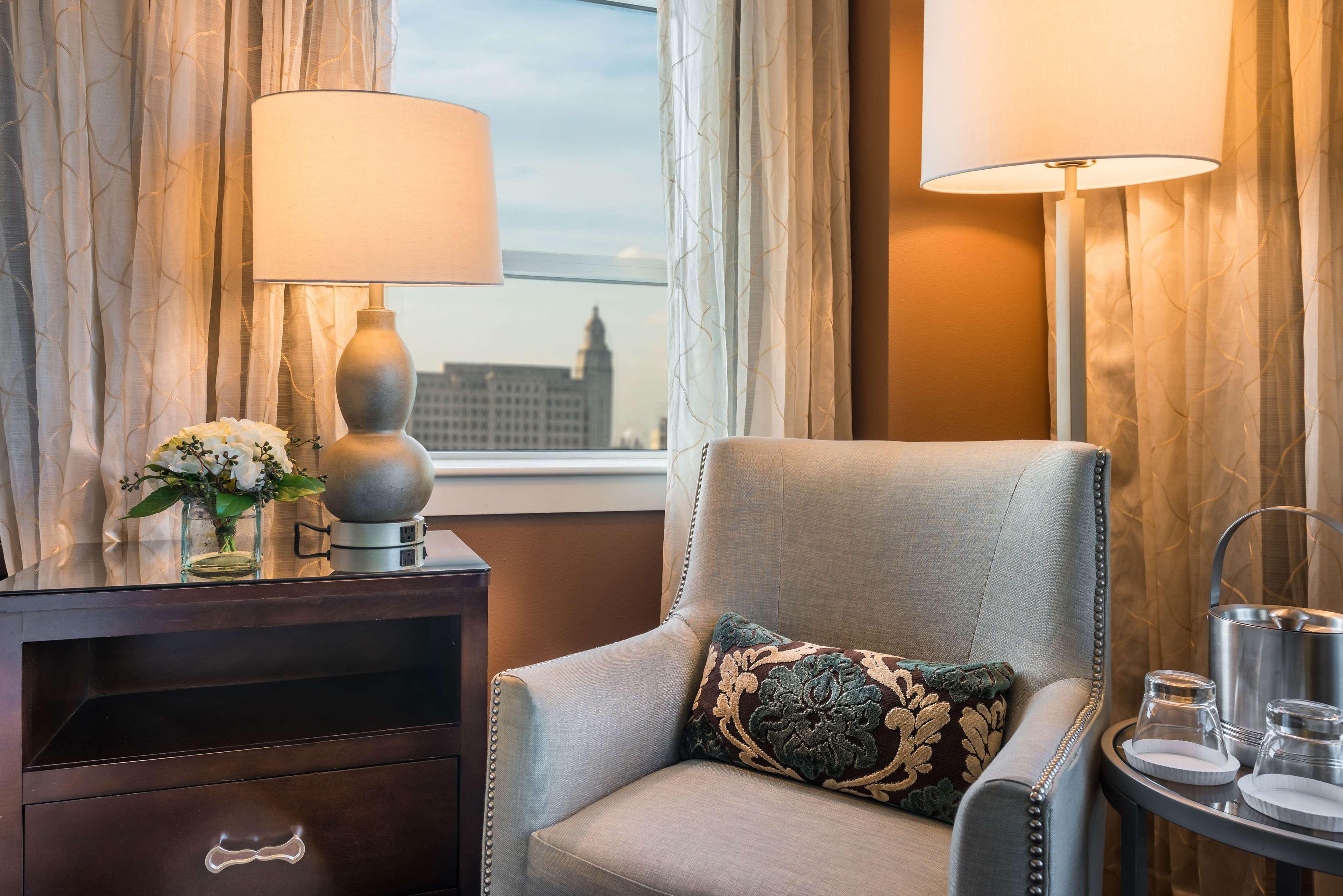 Hilton Baton Rouge Capitol Center Hotel Екстериор снимка
