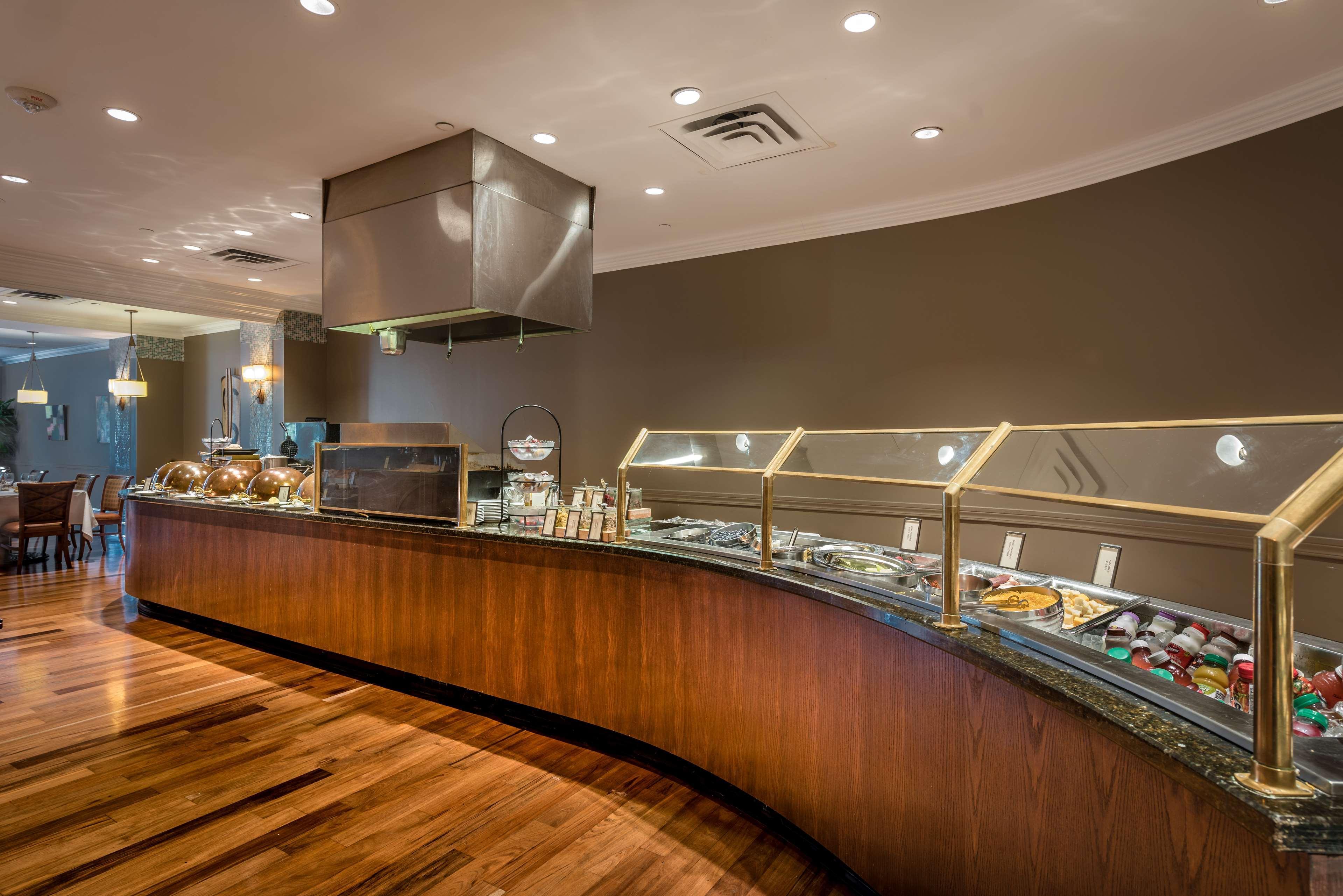 Hilton Baton Rouge Capitol Center Hotel Екстериор снимка