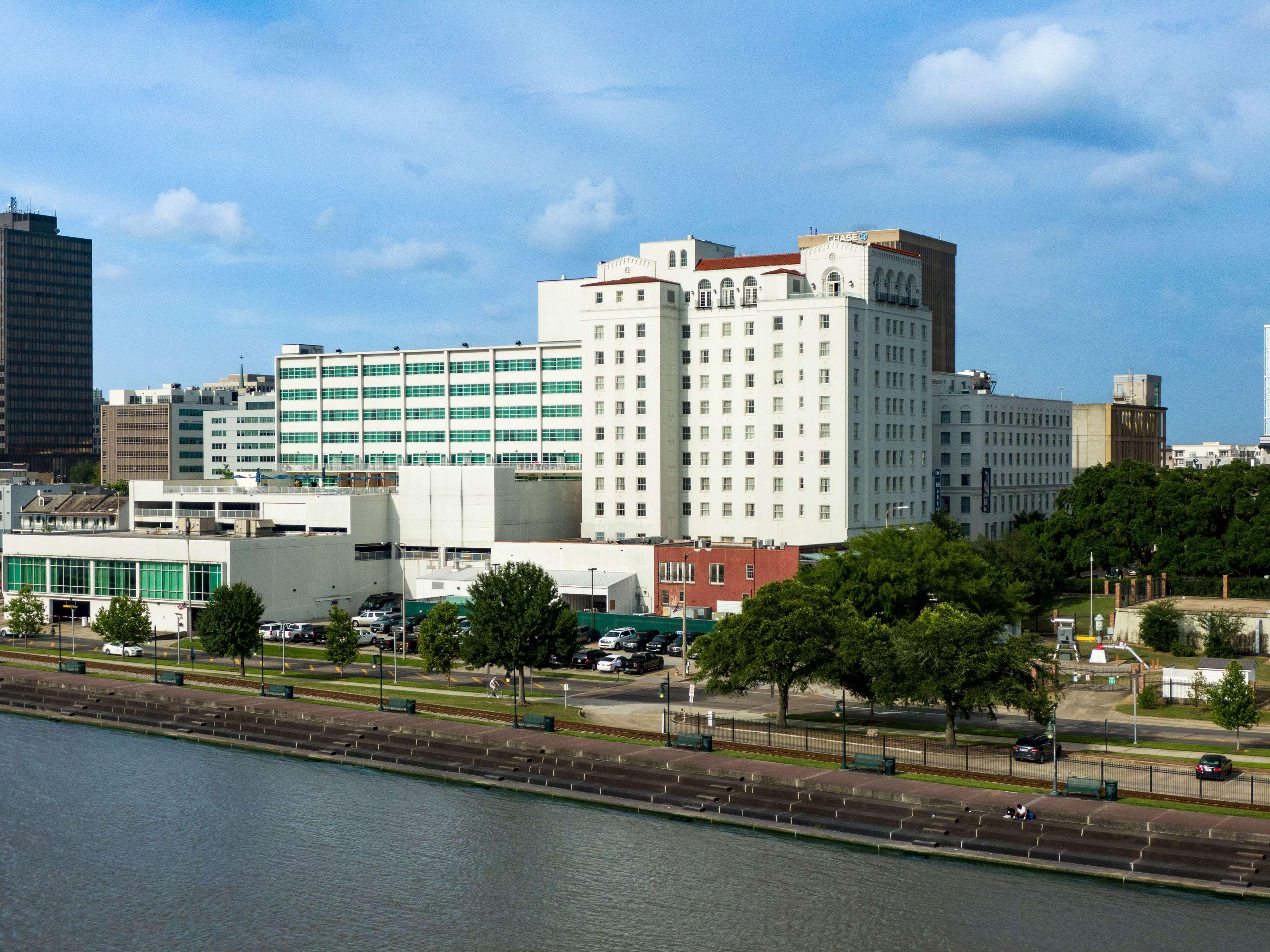 Hilton Baton Rouge Capitol Center Hotel Екстериор снимка
