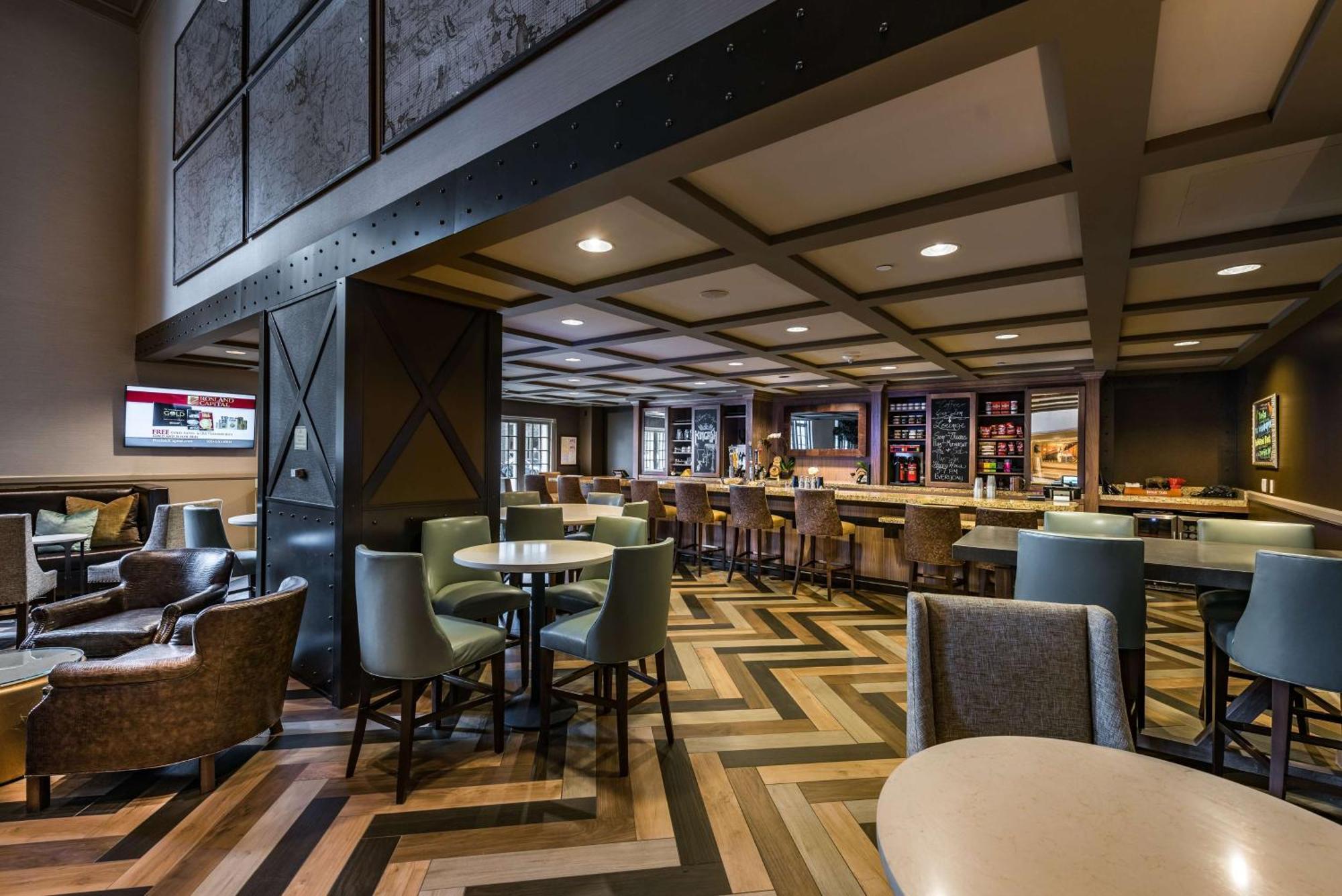 Hilton Baton Rouge Capitol Center Hotel Екстериор снимка