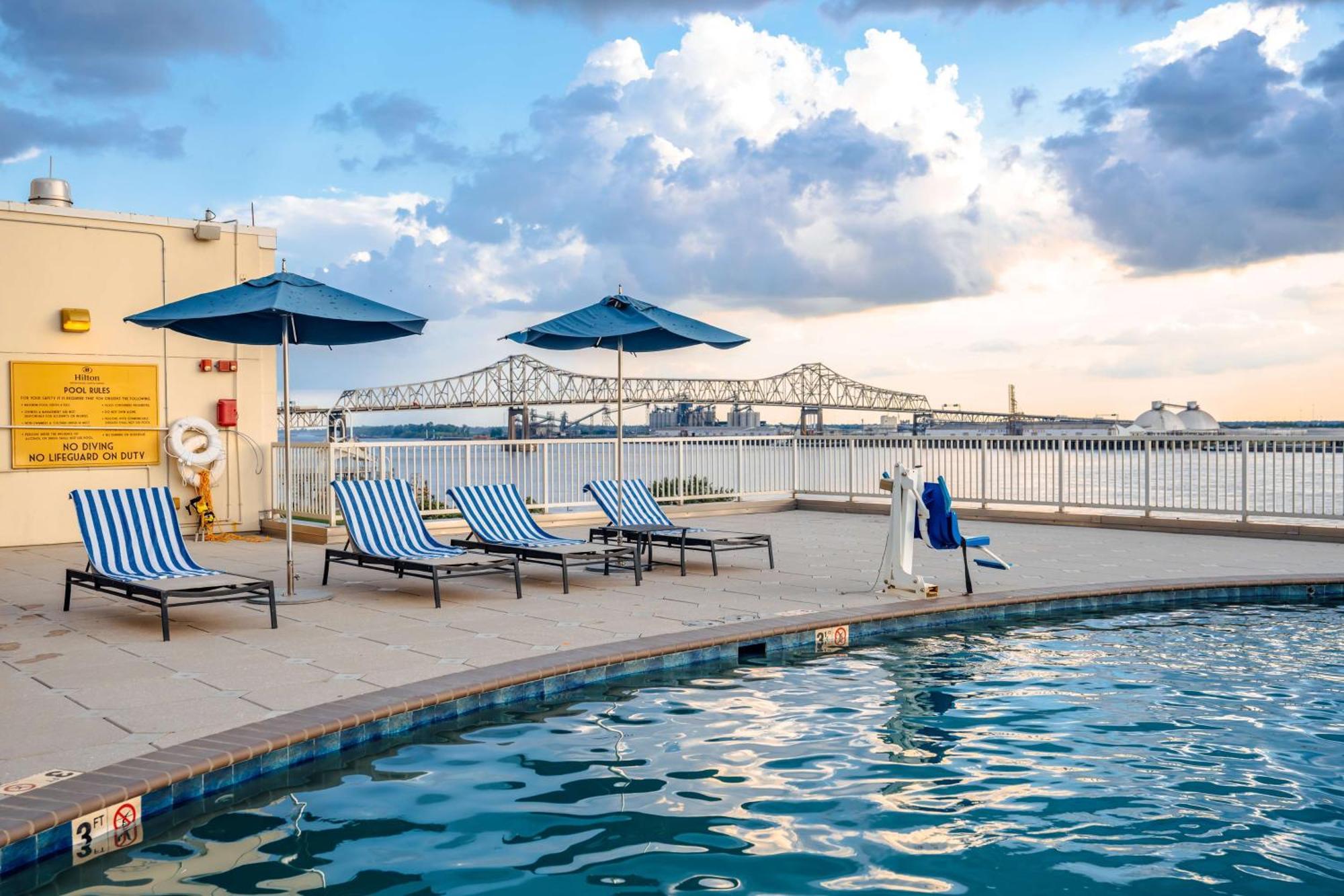 Hilton Baton Rouge Capitol Center Hotel Екстериор снимка